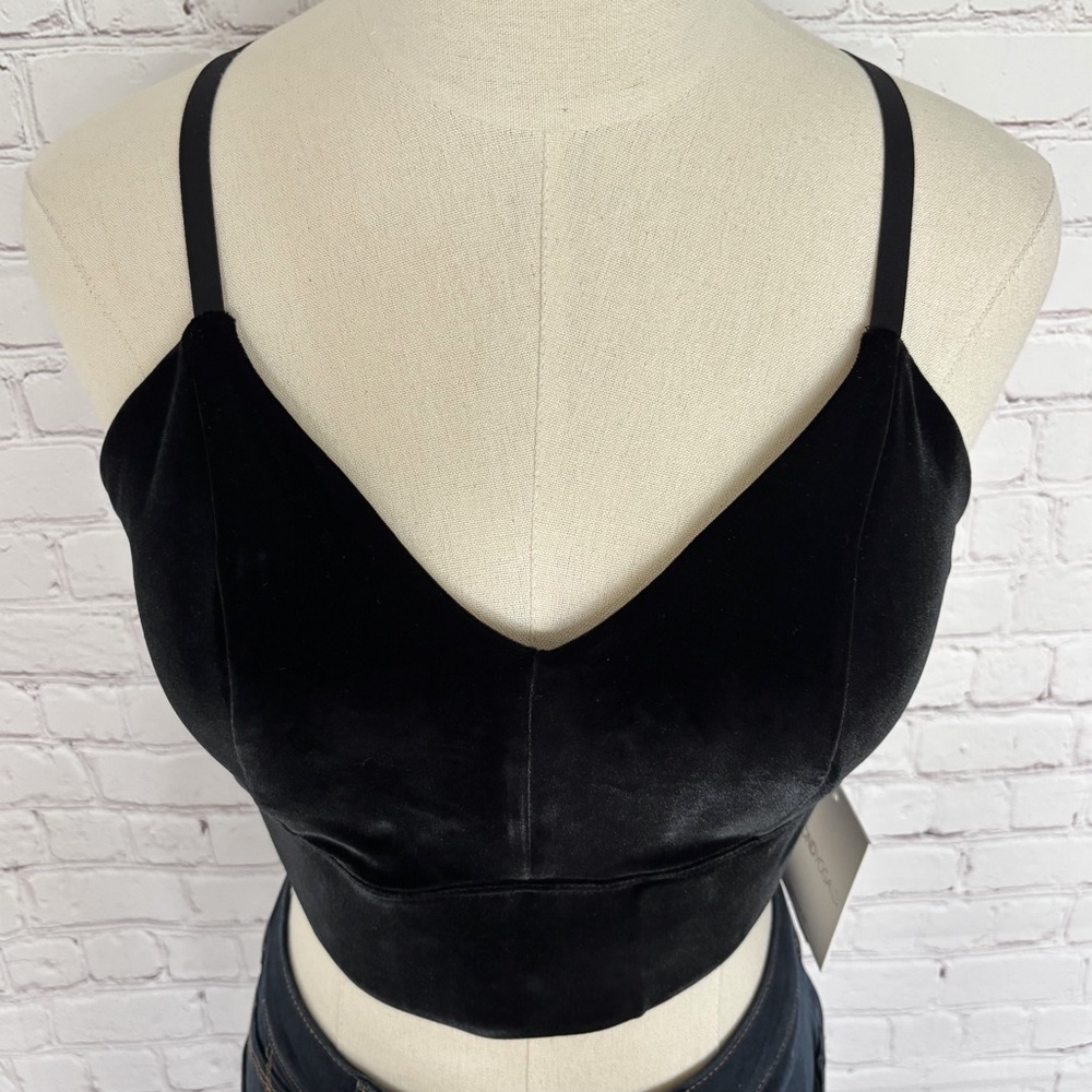 BEYOND YOGA Black Long Line Velvet Motion Bralette--NWT--L - Picture 4 of 16